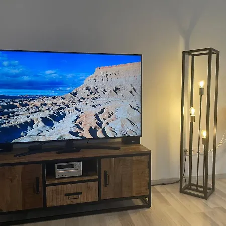 Апартаменты 40qm Wohlfuehl-apartment Im Gruenen Mit Sorglospaket *