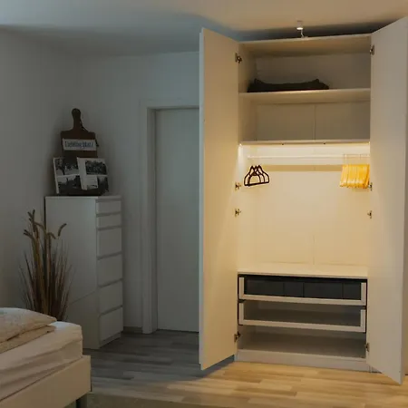 Apartment 40qm Wohlfuehl-apartment Im Gruenen Mit Sorglospaket Wuppertal