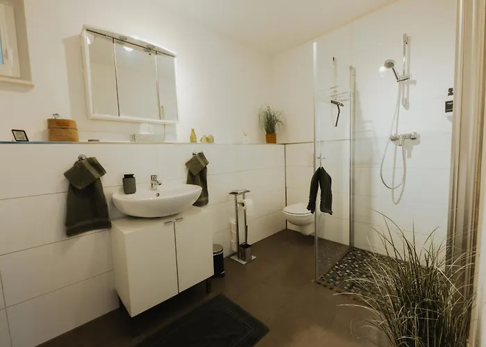 40qm Wohlfuehl-apartment Im Gruenen Mit Sorglospaket 伍珀塔尔